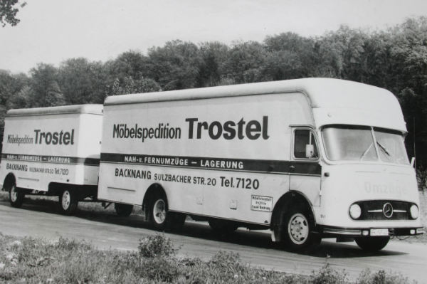 Erster LKW der Firma Trostel